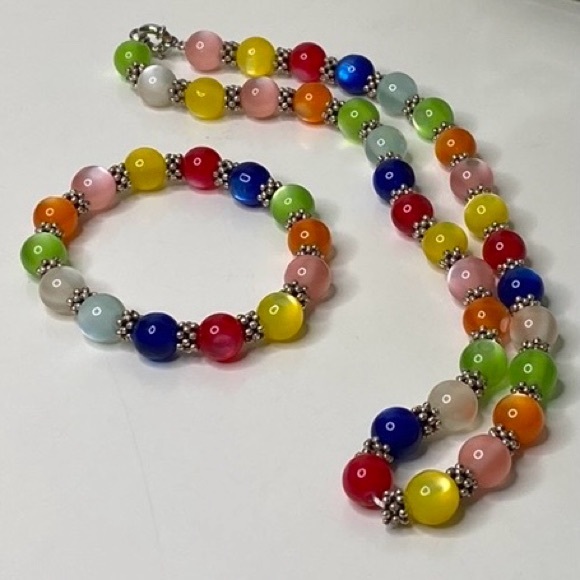 Colorful Vintage Glass Beaded Necklace and Bracelet Set‎ - Picture 8 of 8